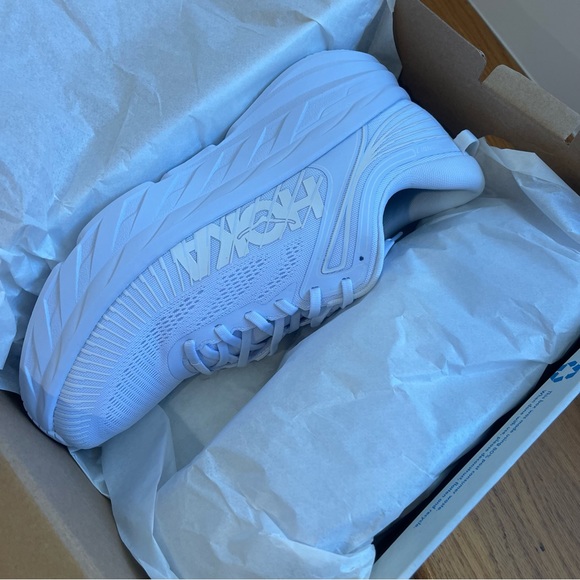 NWT Hoka Bondi 7 All White Hoka One One - Picture 3 of 15